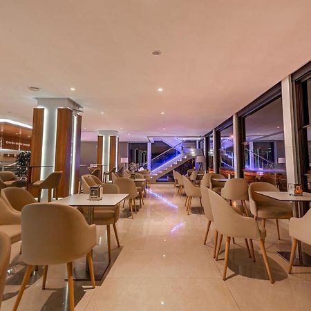 Hotel Omeya Мартил Екстериор снимка