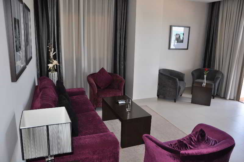 Hotel Omeya Мартил Екстериор снимка