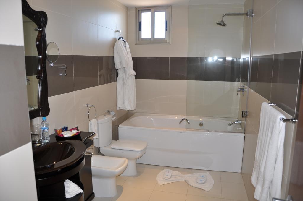 Hotel Omeya Мартил Стая снимка